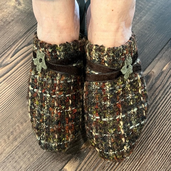 Dick Jayne Brown Wool Tweed Clogs Size 39 (8.5) - Picture 2 of 12